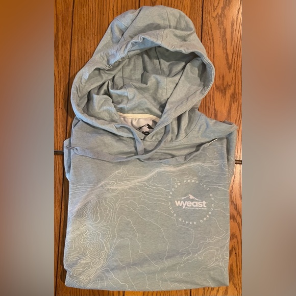 EUC Wyeast Premium Liquid Yeast Nexus hoodie, size medium, blue/grey color - Picture 1 of 9